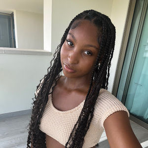 Meet your Posher, Valen